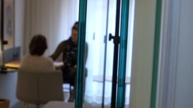 Alicia cayó dos veces en las garras de su estafador, al que dio 200.000 euros: 