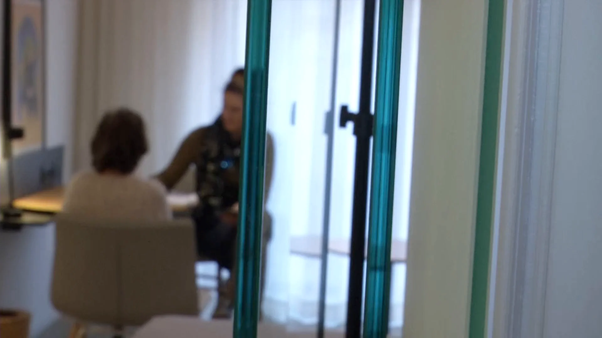 Alicia cayó dos veces en las garras de su estafador del amor, al que dio 200.000 euros: " Alicia cayó dos veces en las garras de su estafador del amor, al que dio 200.000 euros: "