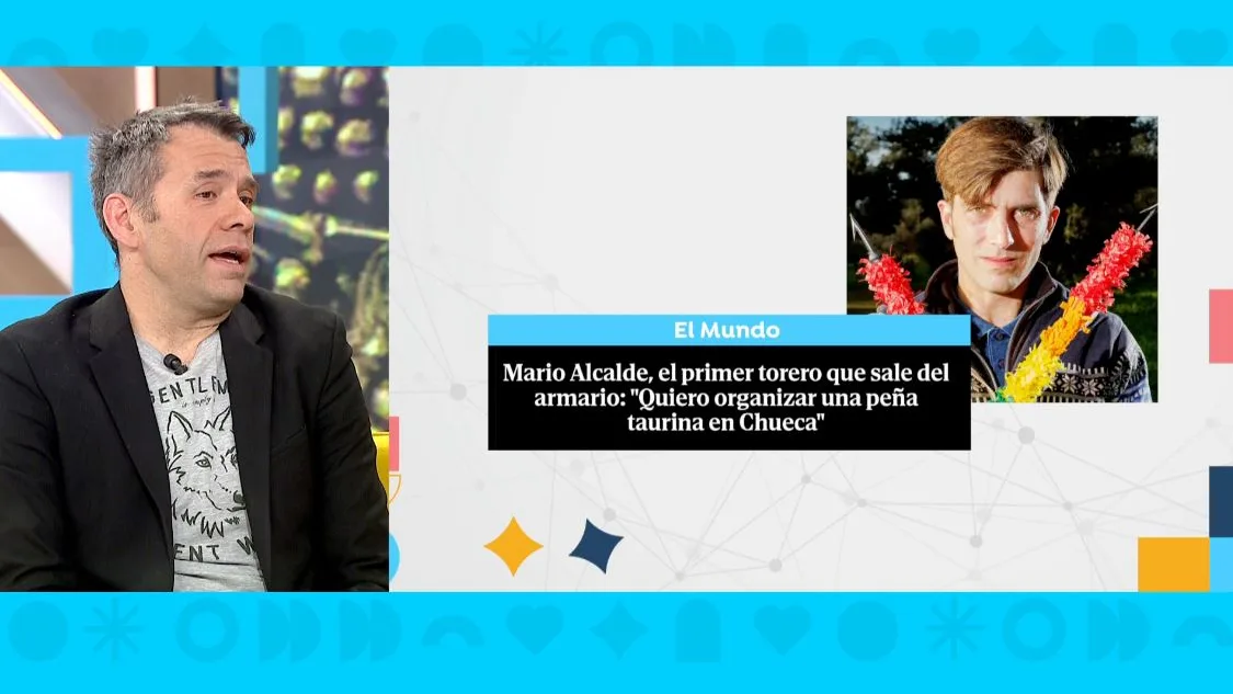 Rub&eacute;n Am&oacute;n en Espejo P&uacute;blico.