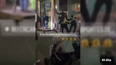 Pelea en una guagua de Tenerife Pelea en una guagua de Tenerife