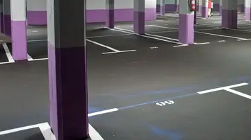 Aparcamiento subterráneo de coches Aparcamiento subterráneo de coches