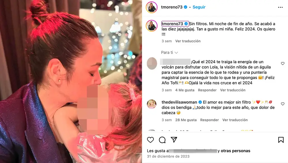 Toñi Moreno y su hija Lola dando la bienvenida al 2024