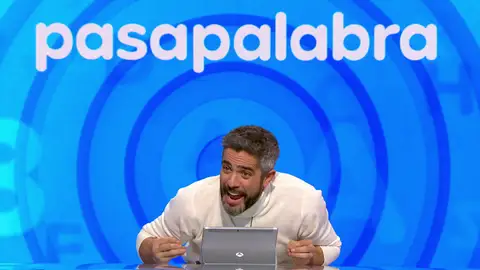 Roberto Leal se desespera con Cristina Alcázar y Wally López: “¡Ha ganado Eurovisión!”