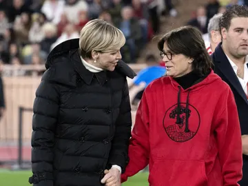 Charlene y Estefanía de Mónaco Charlene y Estefanía de Mónaco