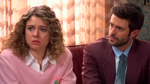 Quintero advierte a Lola mientras desvela el modus operandi en las adopciones ilegales: "Esto va a ser muy duro" Quintero advierte a Lola mientras desvela el modus operandi en las adopciones ilegales: "Esto va a ser muy duro"