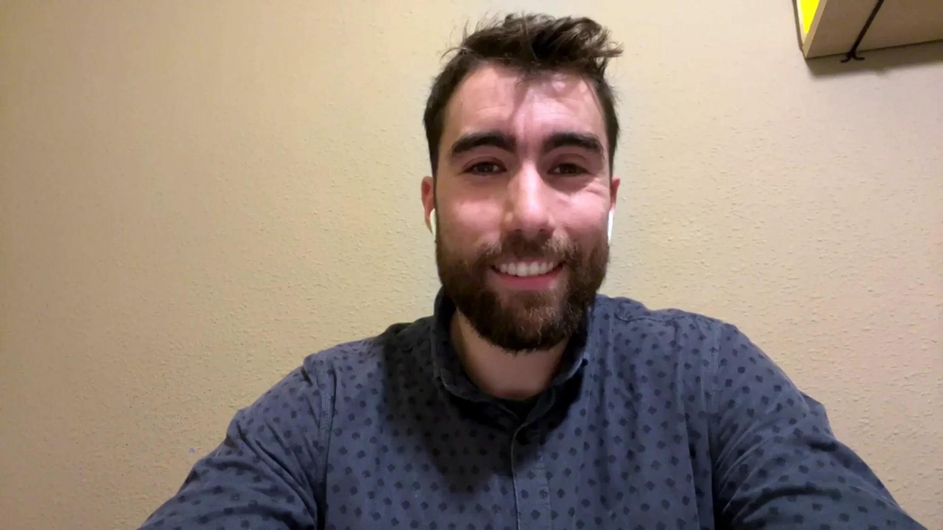 Andr&eacute;s Bret&oacute;n