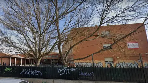 Fachada del instituto donde se produjo el apuñalamiento Fachada del instituto donde se produjo el apuñalamiento