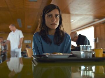 Esta noche en Serial Lover: Camille va a buscar a Oriane a la cl&iacute;nica, &iquest;conseguir&aacute; sacarla de all&iacute;?