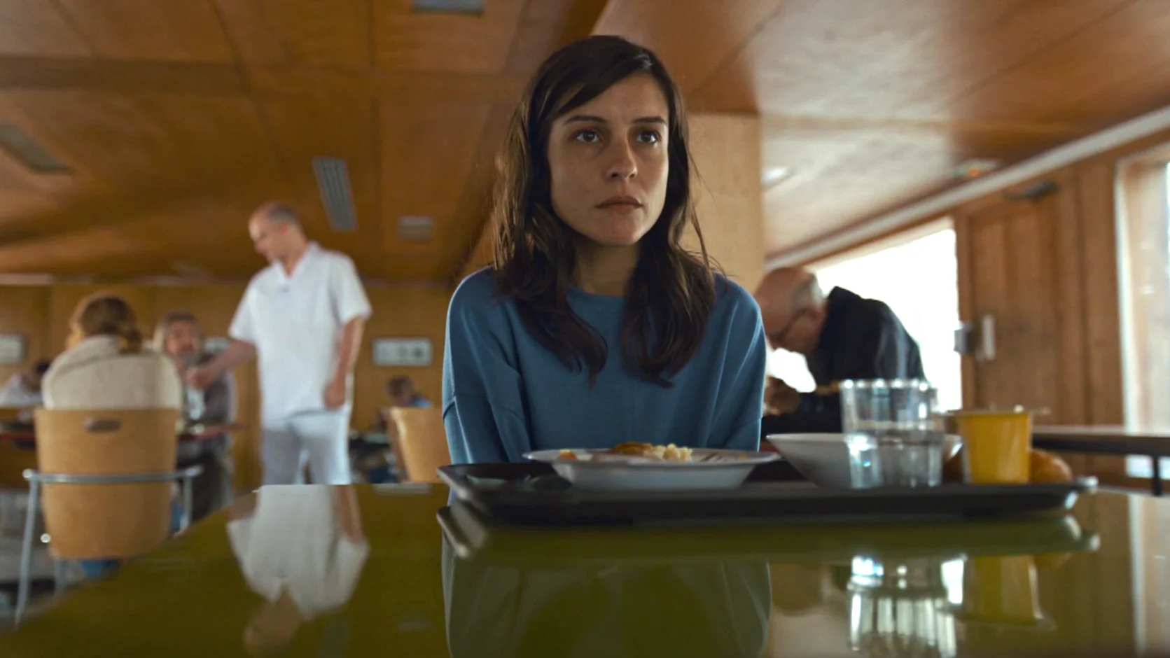 Esta noche en Serial Lover: Camille va a buscar a Oriane a la cl&iacute;nica, &iquest;conseguir&aacute; sacarla de all&iacute;?
