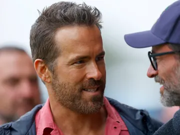 Ryan Reynolds y Hugh Jackman Ryan Reynolds y Hugh Jackman