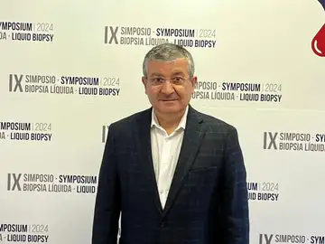 Rafael López, jefe de oncología médica del Hospital de Santiago Rafael López, jefe de oncología médica del Hospital de Santiago