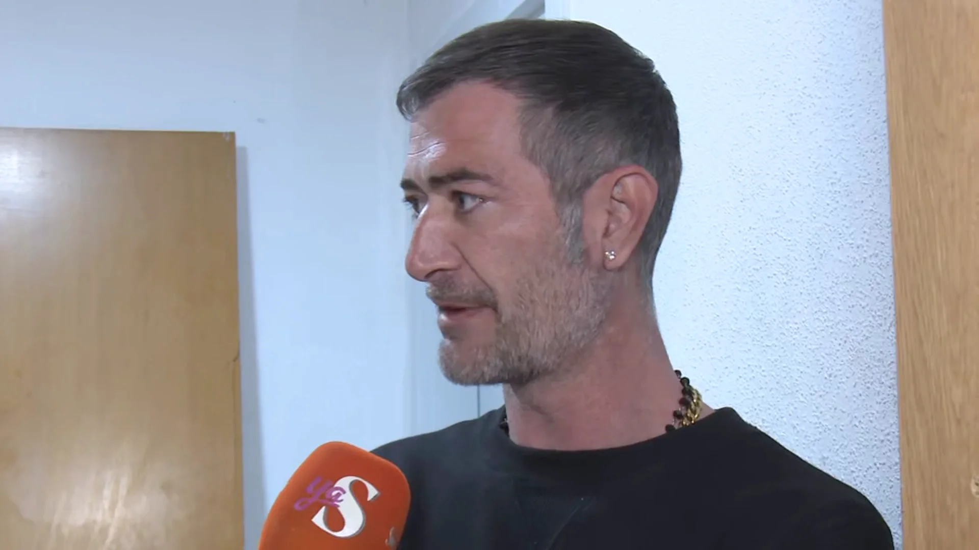 Entran violentamente a 'desokupar' el edificio y aprovechan para robar: "Se me vino de todo a la cabeza" Entran violentamente a 'desokupar' el edificio y aprovechan para robar: "Se me vino de todo a la cabeza"