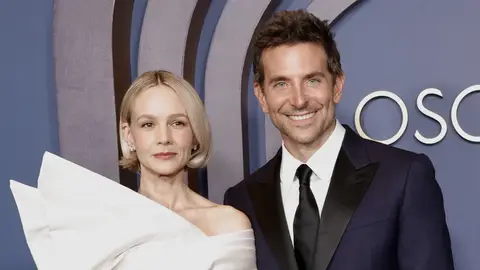 Carey Mulligan y Bradley Cooper Carey Mulligan y Bradley Cooper