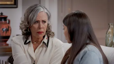 Malena descubre la verdadera razón de la pelea entre Román y Elena: “No quiero escuchar nada malo de Lola” Malena descubre la verdadera razón de la pelea entre Román y Elena: “No quiero escuchar nada malo de Lola”