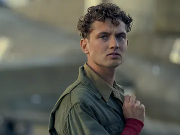 Raff Law, hijo de Jude Law, en Los Amos del Aire Raff Law, hijo de Jude Law, en Los Amos del Aire