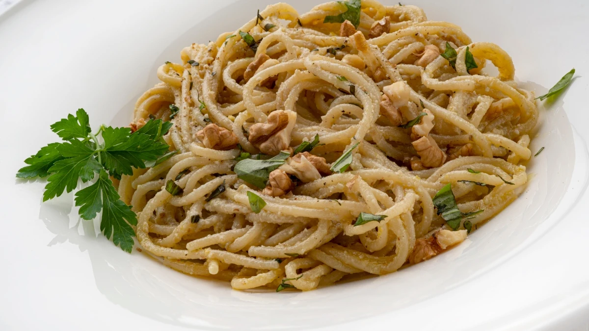 Receta r&aacute;pida y original de espaguetis al pesto de lim&oacute;n de Joseba Argui&ntilde;ano