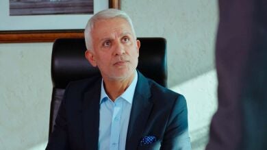 Halit falla en su plan: las fotos de Kerim y Yildiz no valen... ¡No salen solos! 