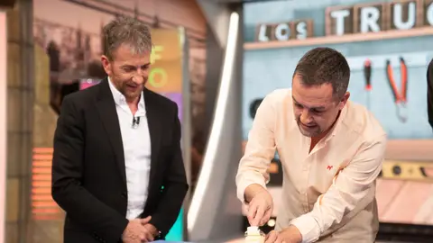 Fontecha, antes de revelar sus nuevos trucos en El Hormiguero: "Lo tengo peor que Xavi Hernández" Fontecha, antes de revelar sus nuevos trucos en El Hormiguero: "Lo tengo peor que Xavi Hernández"