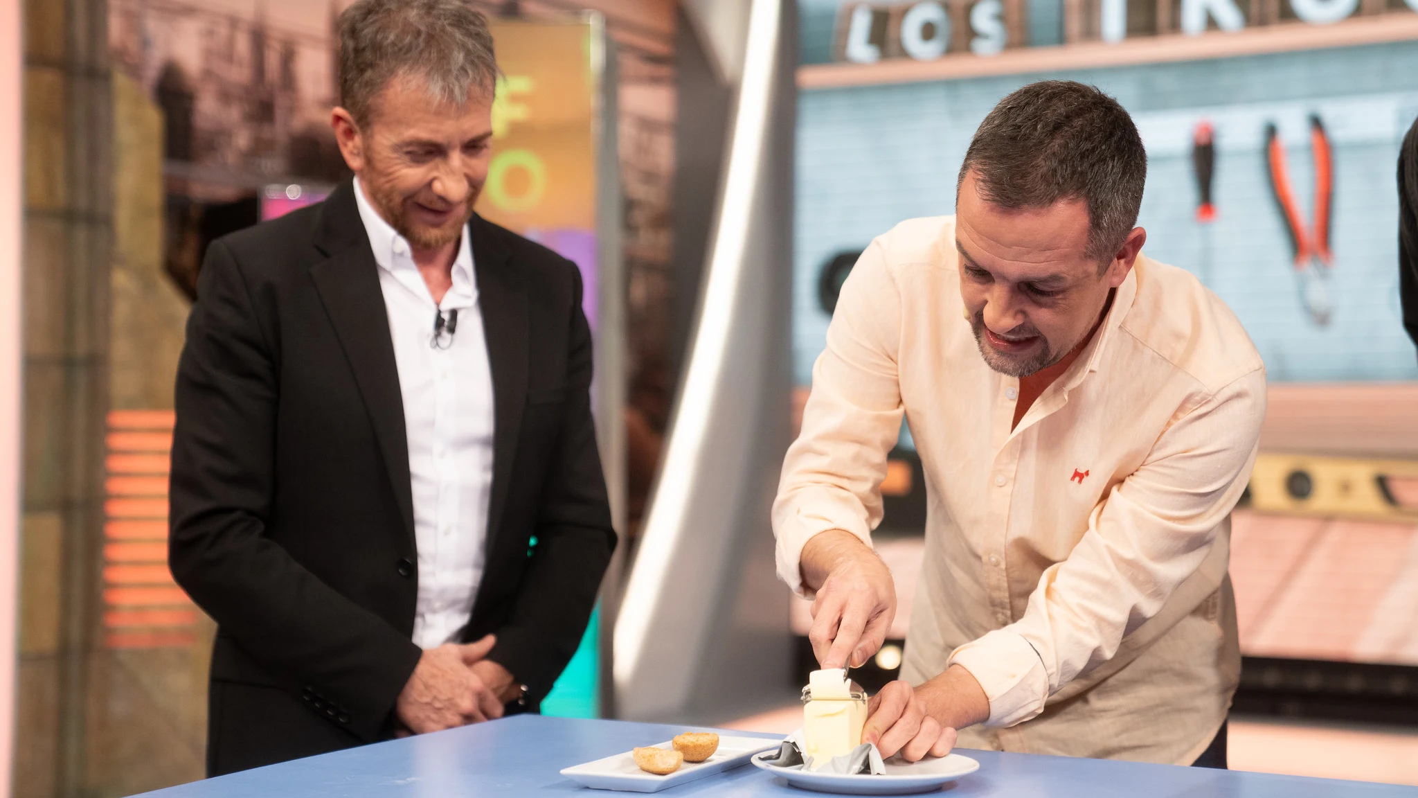 Fontecha, antes de revelar sus nuevos trucos en El Hormiguero: "Lo tengo peor que Xavi Hern&aacute;ndez"