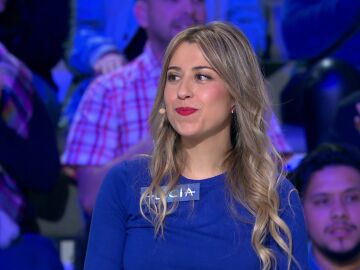 El público colabora con Alicia para firmar el mejor panel del programa: “Ellos tienen la culpa”