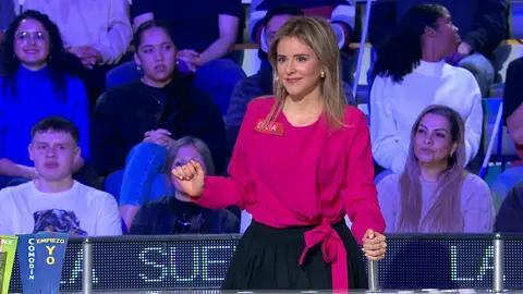 Celia necesita una sola consonante para descifrar la letra oculta: “Estas cosas no pasan muchas veces” Celia necesita una sola consonante para descifrar la letra oculta: “Estas cosas no pasan muchas veces”