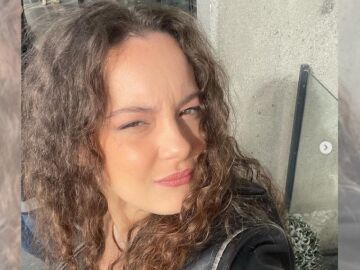 &iexcl;As&iacute; es Merve Ateş, la int&eacute;rprete que da vida a Tuğ&ccedil;e en Secretos de familia!