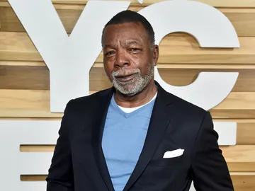 El actor Carl Weathers El actor Carl Weathers