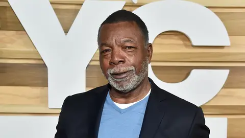 El actor Carl Weathers El actor Carl Weathers
