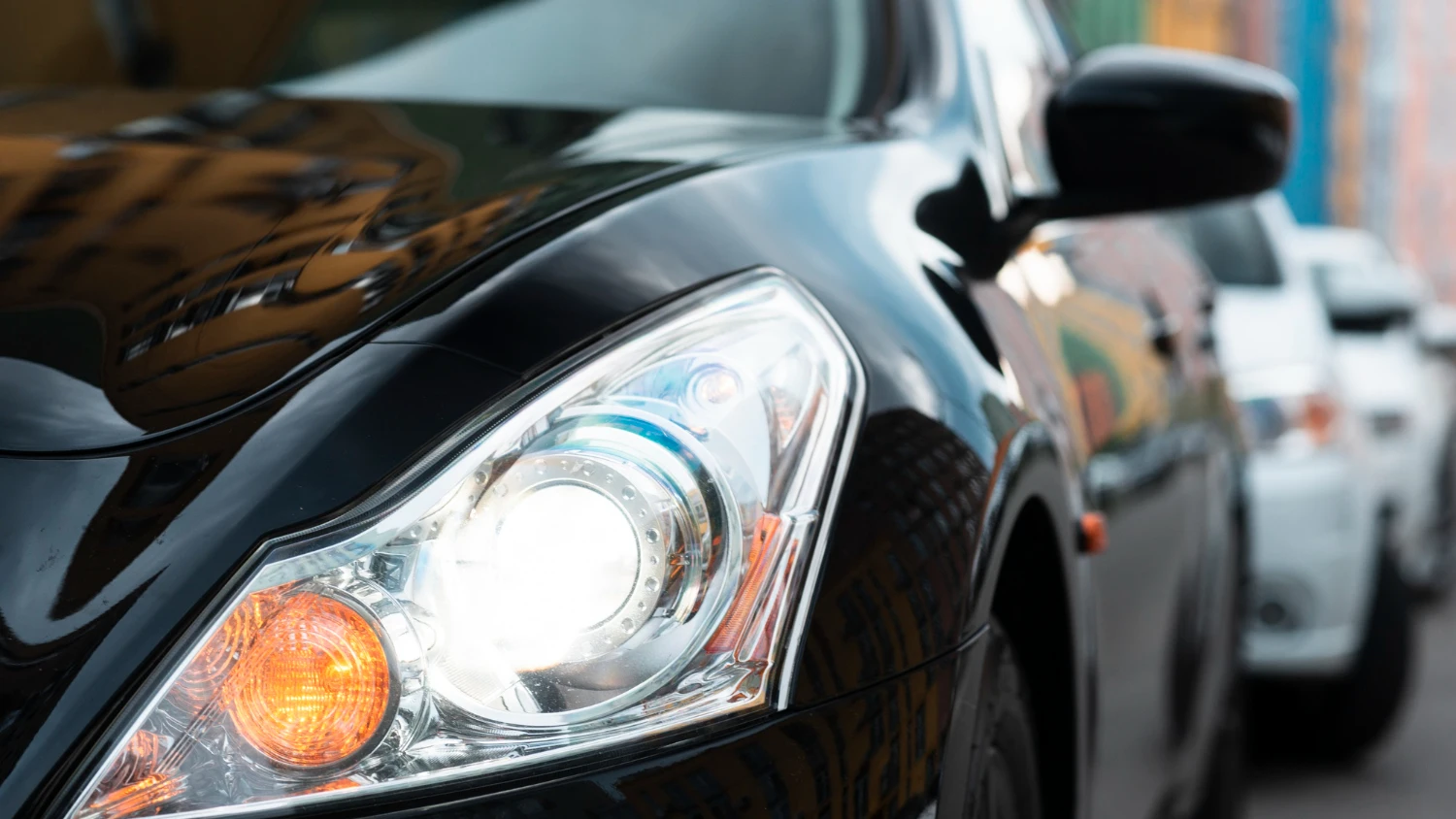 Faro de un coche