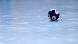 Detalle de un bal&oacute;n de balonmano
