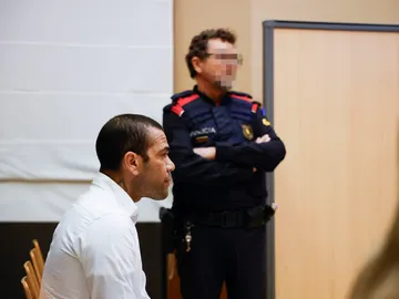 Dani Alves, en el juicio por agresión sexual en la Audiencia de Barcelona Dani Alves, en el juicio por agresión sexual en la Audiencia de Barcelona