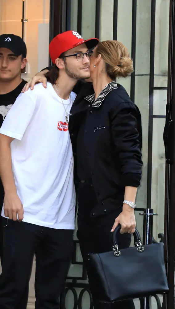 Céline Dion y su hijo, René Charles, en 2017