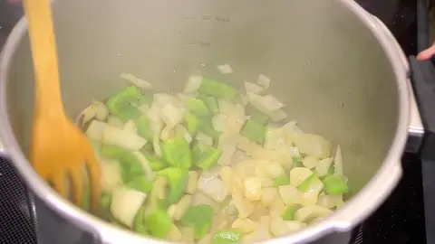 Sazona y cocina las hortalizas Sazona y cocina las hortalizas