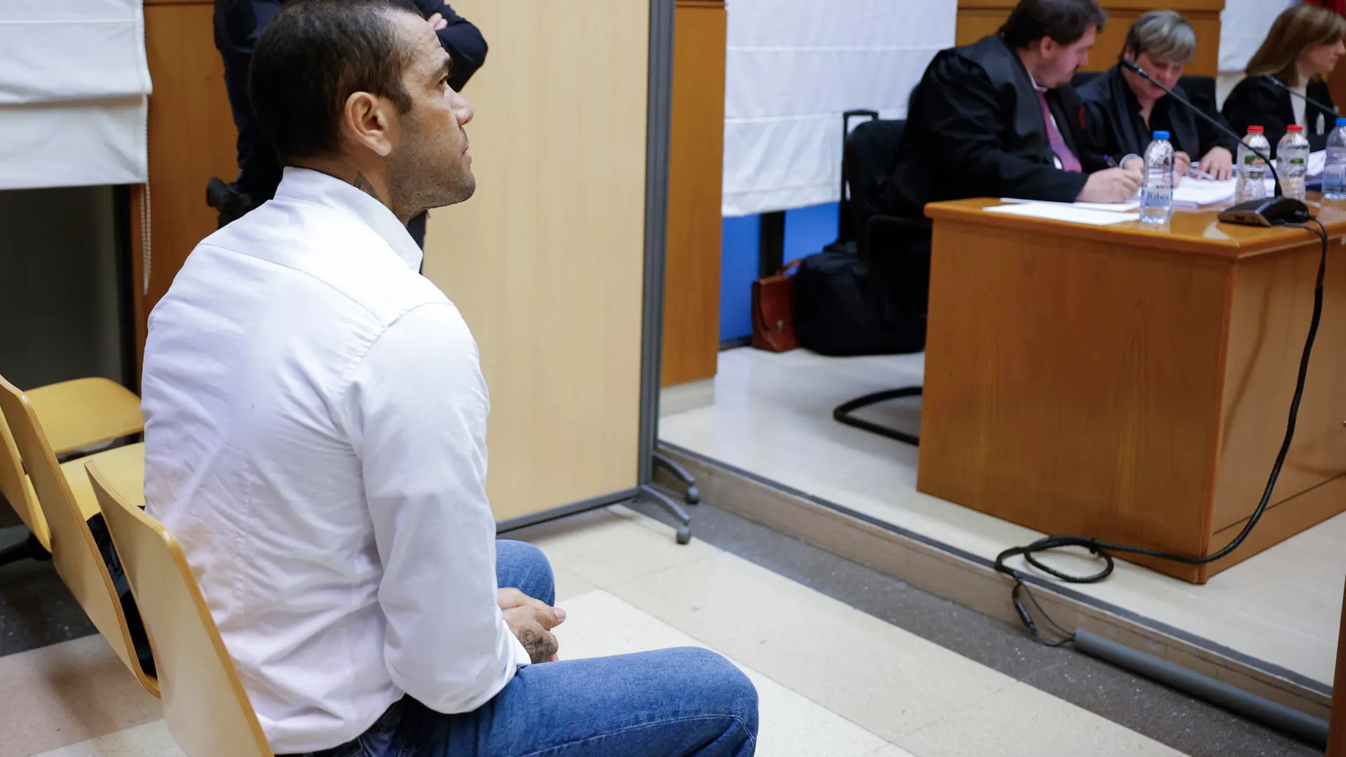 Dani Alves, en la Audiencia de Barcelona Dani Alves, en la Audiencia de Barcelona
