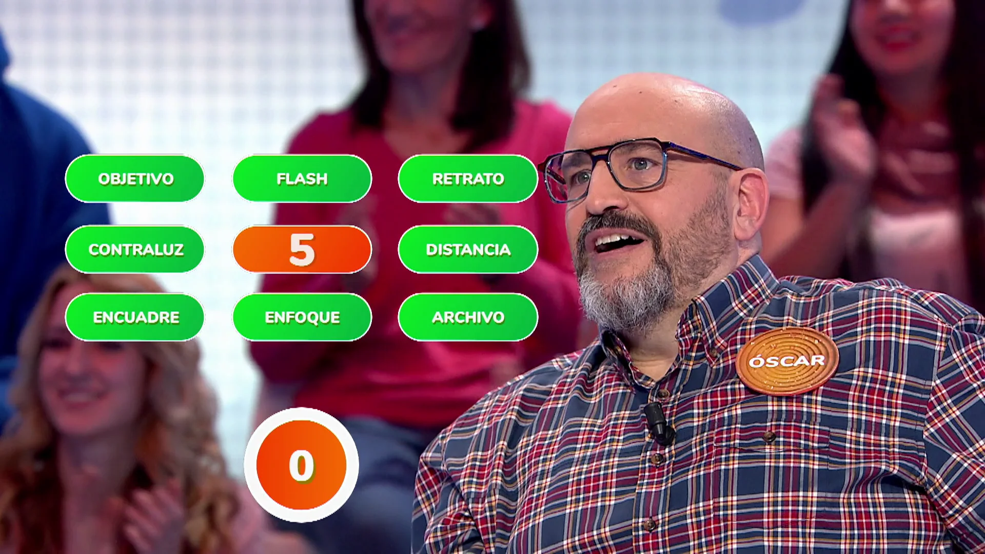 &iexcl;De foto finish! La decisi&oacute;n de Roberto Leal sorprende a &Oacute;scar: &iquest;panel completo?
