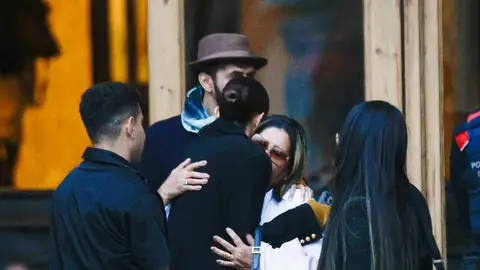 El abrazo de Joana Sanz con su suegra, Lucía Alves El abrazo de Joana Sanz con su suegra, Lucía Alves