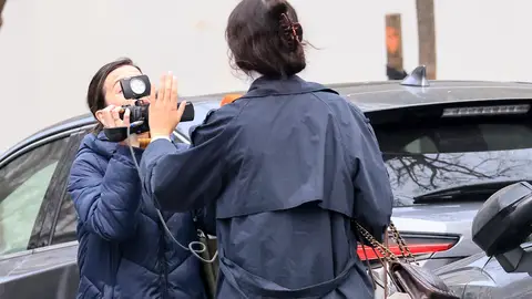 Victoria Federica tapa la cámara a una reportera Victoria Federica tapa la cámara a una reportera