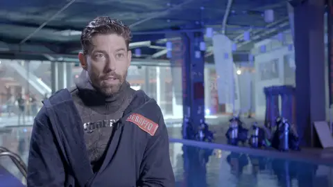 Adrián Lastra: “Mi mayor miedo es mi cabeza” Adrián Lastra: “Mi mayor miedo es mi cabeza”