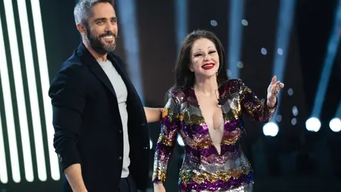 Alaska llega como invitada Alaska llega como invitada