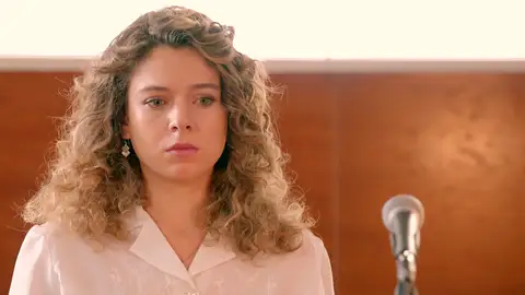 Comienza el juicio contra Lola: su verdad se enfrenta a las mentiras de Elena Comienza el juicio contra Lola: su verdad se enfrenta a las mentiras de Elena