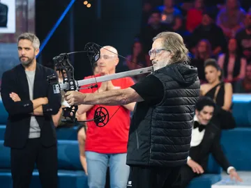 El fracaso de Pepe Navarro en el desafío de puntería El fracaso de Pepe Navarro en el desafío de puntería