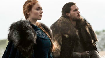 Sophie Turner y Kit Harington en Juego de Tronos