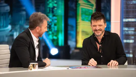 Pablo Motos analiza el gran parecido entre Coque Malla y Pedro Pascal Pablo Motos analiza el gran parecido entre Coque Malla y Pedro Pascal