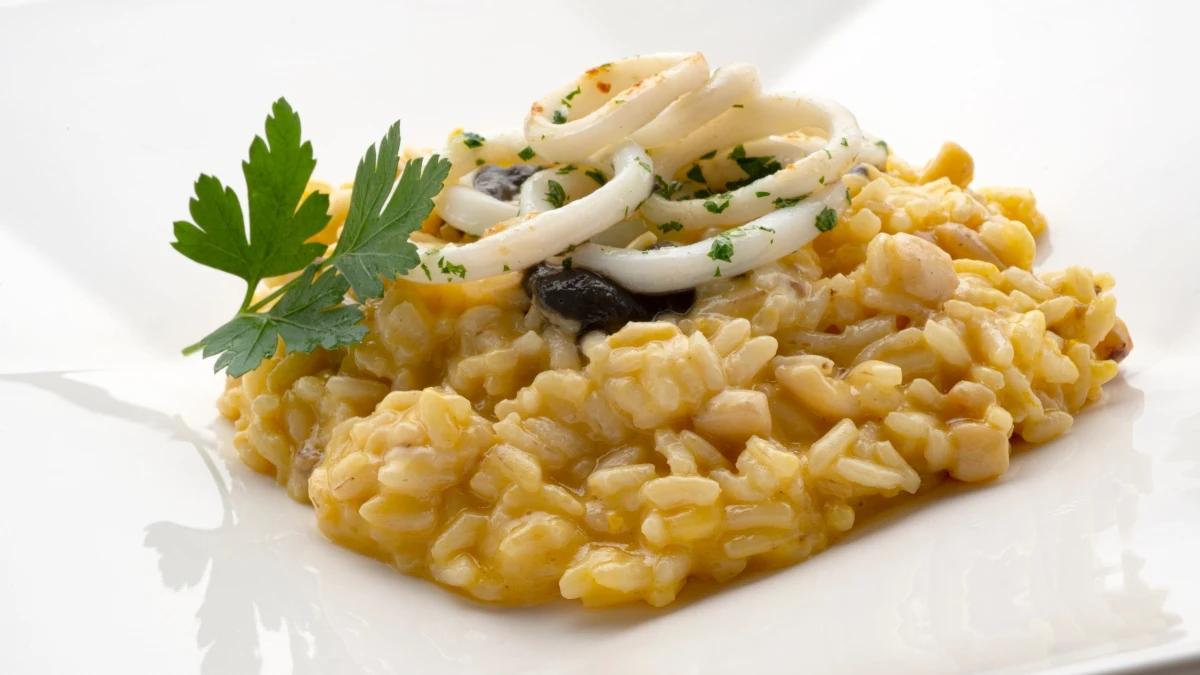 Arguiñano, sobre el risotto de chipirón: "Has hecho una receta de restaurante de lujo" Arguiñano, sobre el risotto de chipirón: "Has hecho una receta de restaurante de lujo"