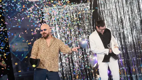 Baile, música y tecnología: Marron deja boquiabiertos a Máximo Huerta y Albert Espinosa Baile, música y tecnología: Marron deja boquiabiertos a Máximo Huerta y Albert Espinosa