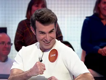 Roberto Leal da caña a Dani Muriel con su bíceps: “Tranquilito” Roberto Leal da caña a Dani Muriel con su bíceps: “Tranquilito”