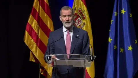 El Rey recuerda a los guardias civiles asesinados en Barbate El Rey recuerda a los guardias civiles asesinados en Barbate