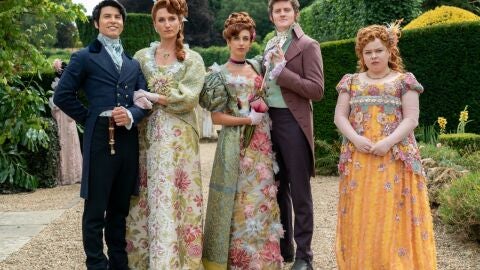 La familia Featherington en la tercera temporada de Los Bridgerton