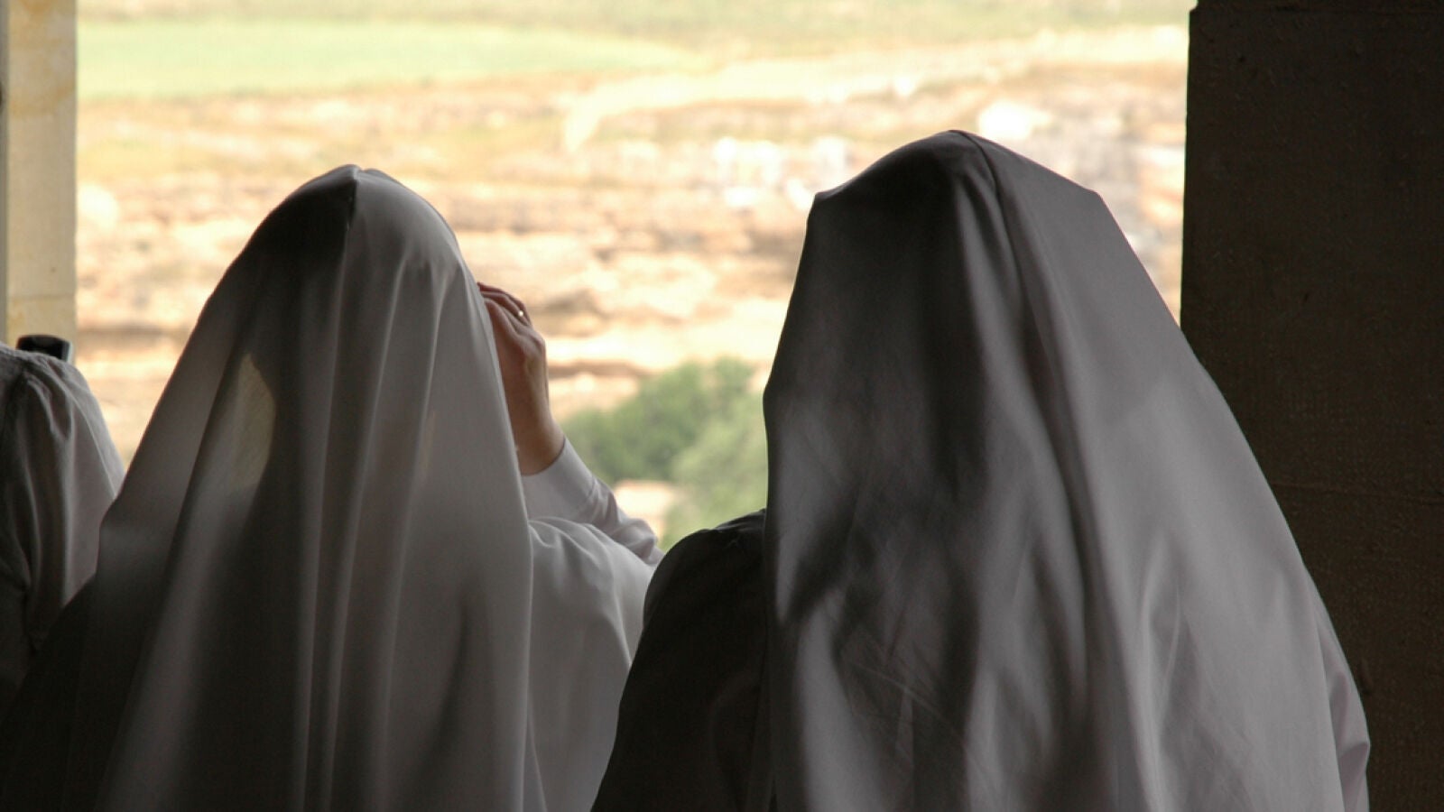 La estafa del convento: se hacen pasar por obispos para pedir dinero a monjas de clausura 