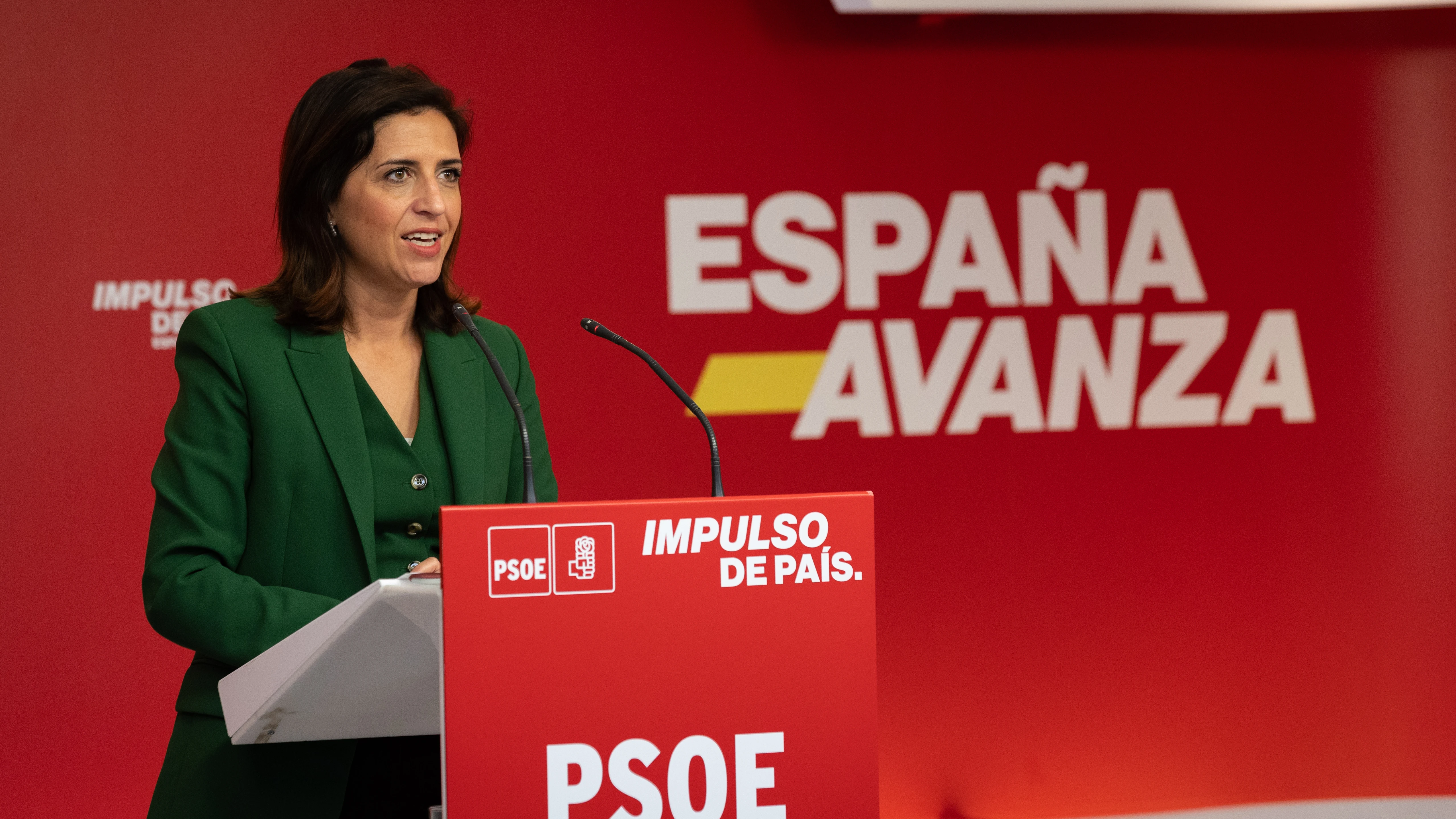 Esther Peña Esther Peña
